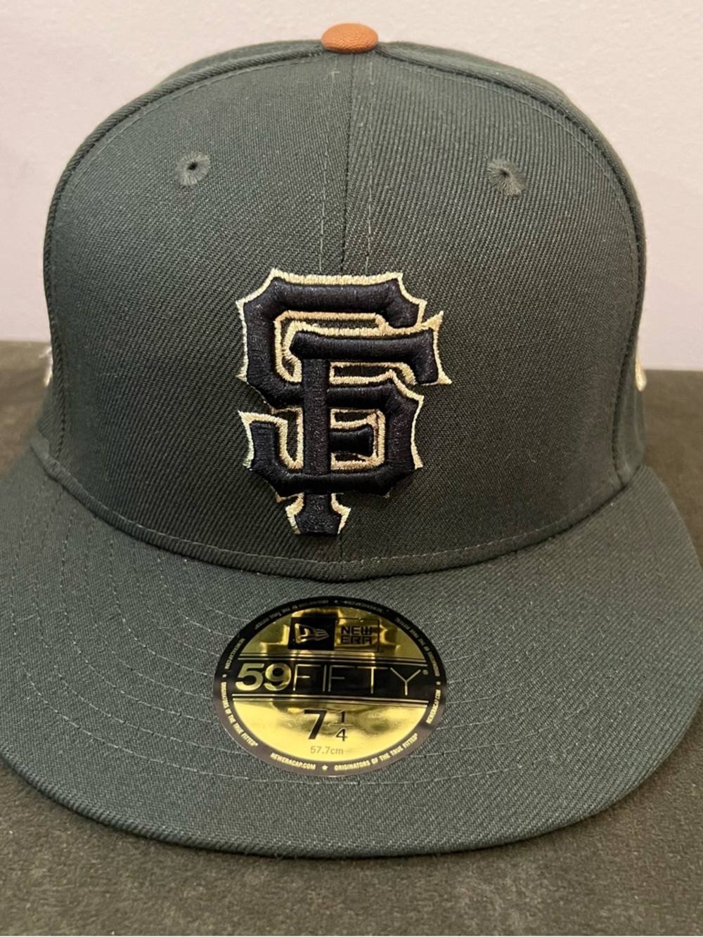 New Era 59FIFTY San Francisco Giants World Series Black & Gold Cap - Size 7 1/4